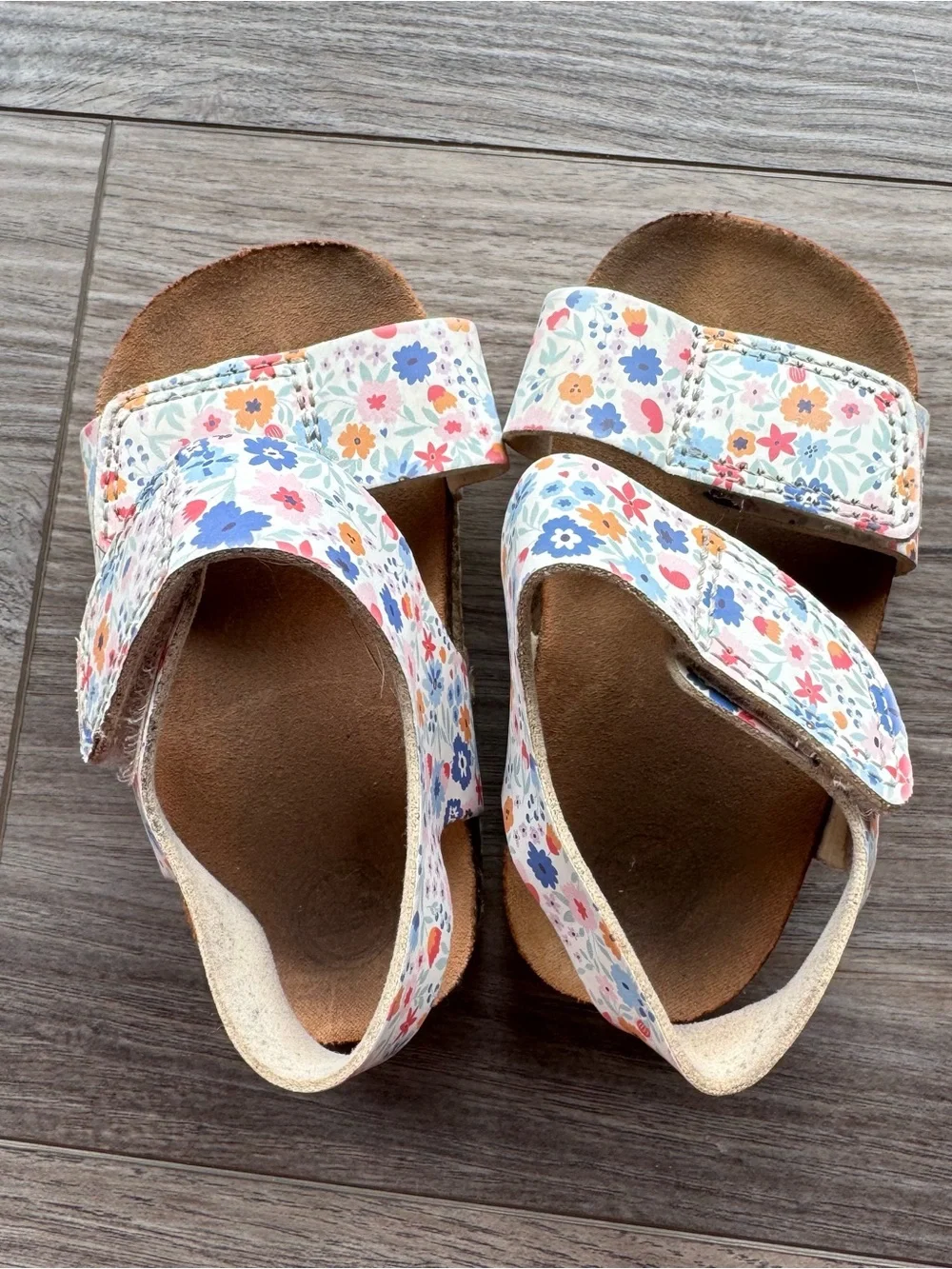 Kids Floral Hook-and-Loop Sandals - White Multicolor